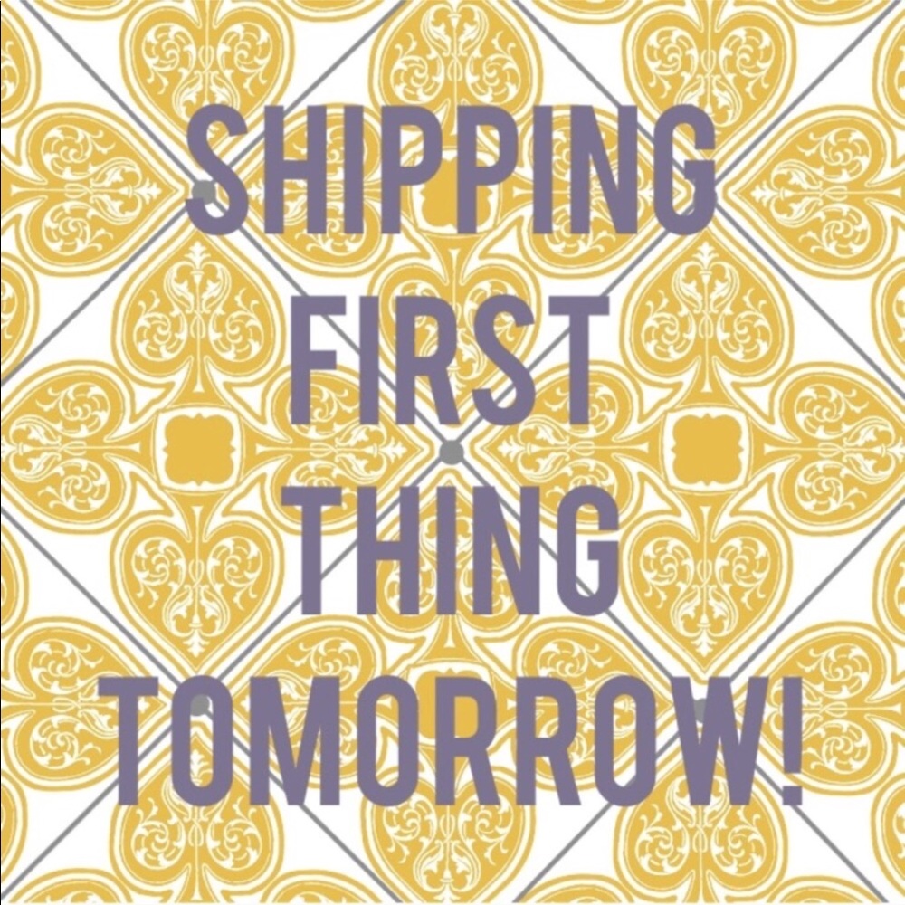 📦SHIPPING TOMORROW📦